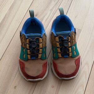 Kids Teva Sneakers Size 9